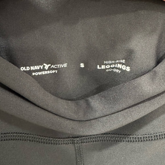 Old Navy Active Powersoft Black High-Rise Leggings - Picture 2 of 3